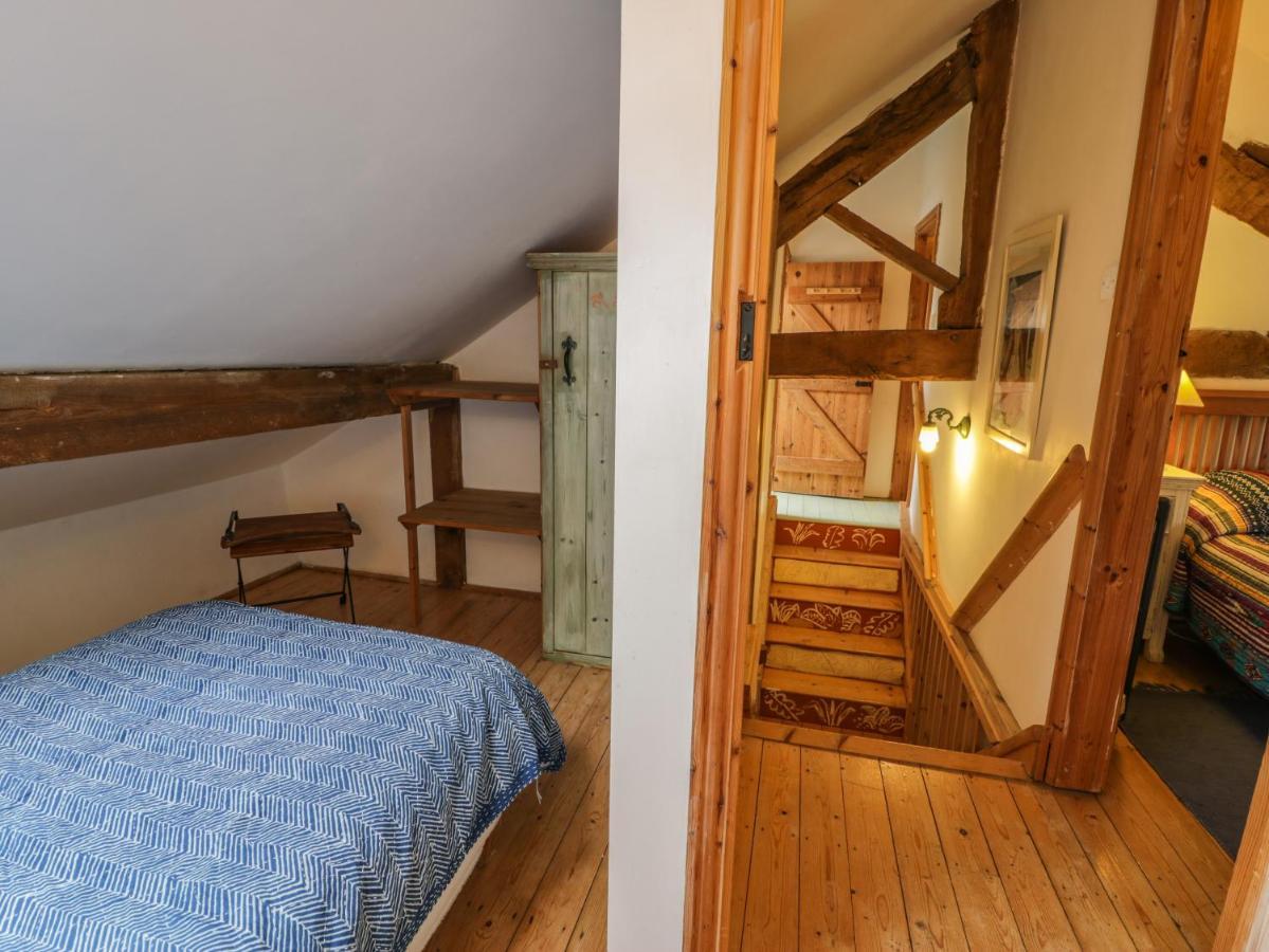 Beudy Dolpebyll Villa Llangadfan Buitenkant foto